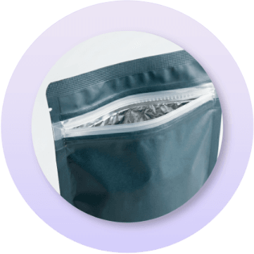 Close-up of a K-seal pouch zipper closure illustrating standard, heavy-duty, and powder-resistant zipper options designed to improve freshness and consumer convenience.